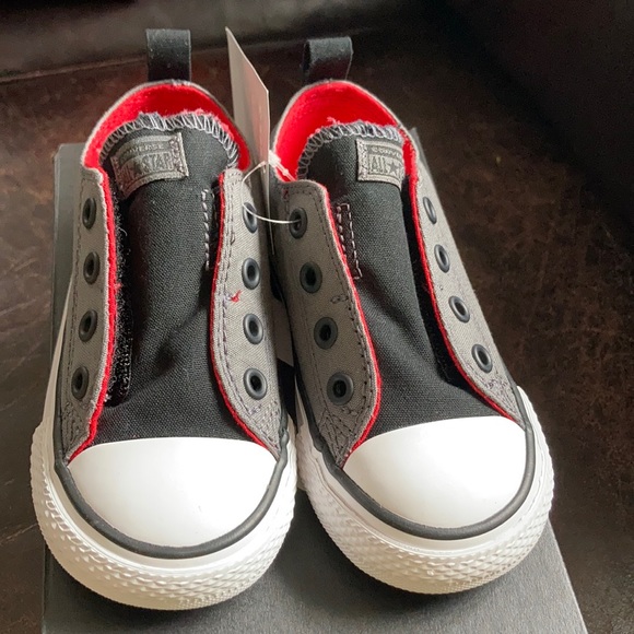 Converse Simple Slip On All Stars - Picture 1 of 4